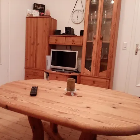 Gaesthaus Am Hilkenberg Parterre Apartamento *