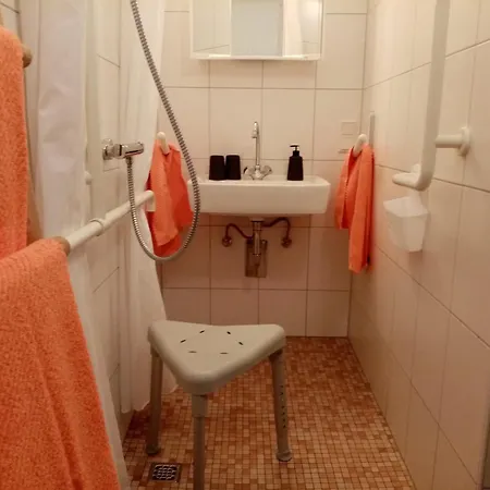 Apartamento Gaesthaus Am Hilkenberg Parterre *